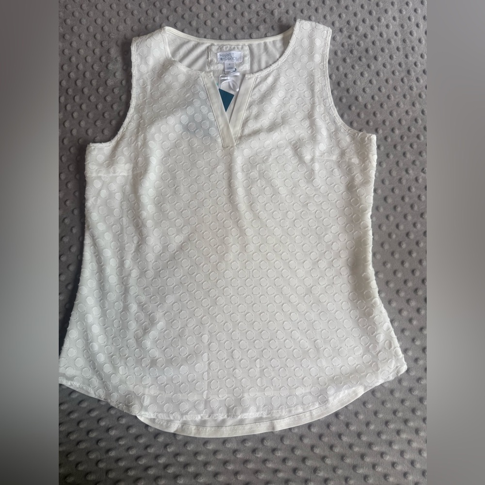 NWT Market & Spruce White Textured Sleeveless Blouse – Size M